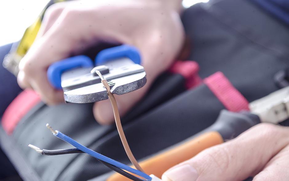 cherche électricien pas cher Pantin
